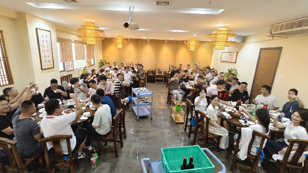 園藏清暉·樂在長鹿--2025年·藍柯路家游季·戶外拓展活動